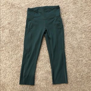 Lululemon Cropped Leggings - Size 6